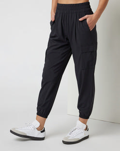 Vuori Women's Villa Cargo Jogger BLACK